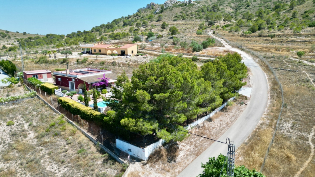 5. Finca / Country Property for sale in Hondón de los Fráiles