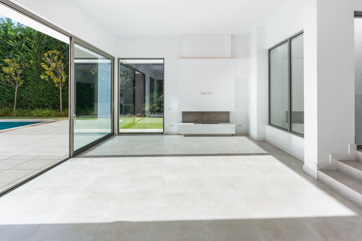 DP-100-34698397-01-11 New build Villa for sale in Estepona