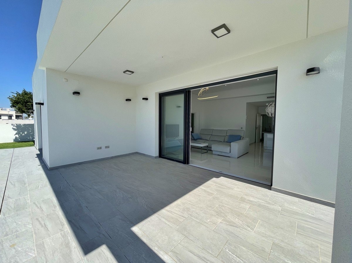 New build Villa for sale in Rafal