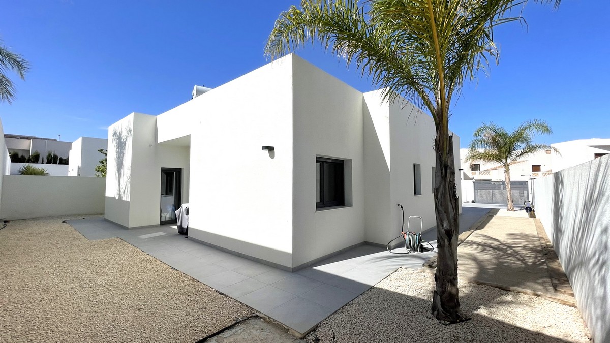 New build Villa for sale in Rafal