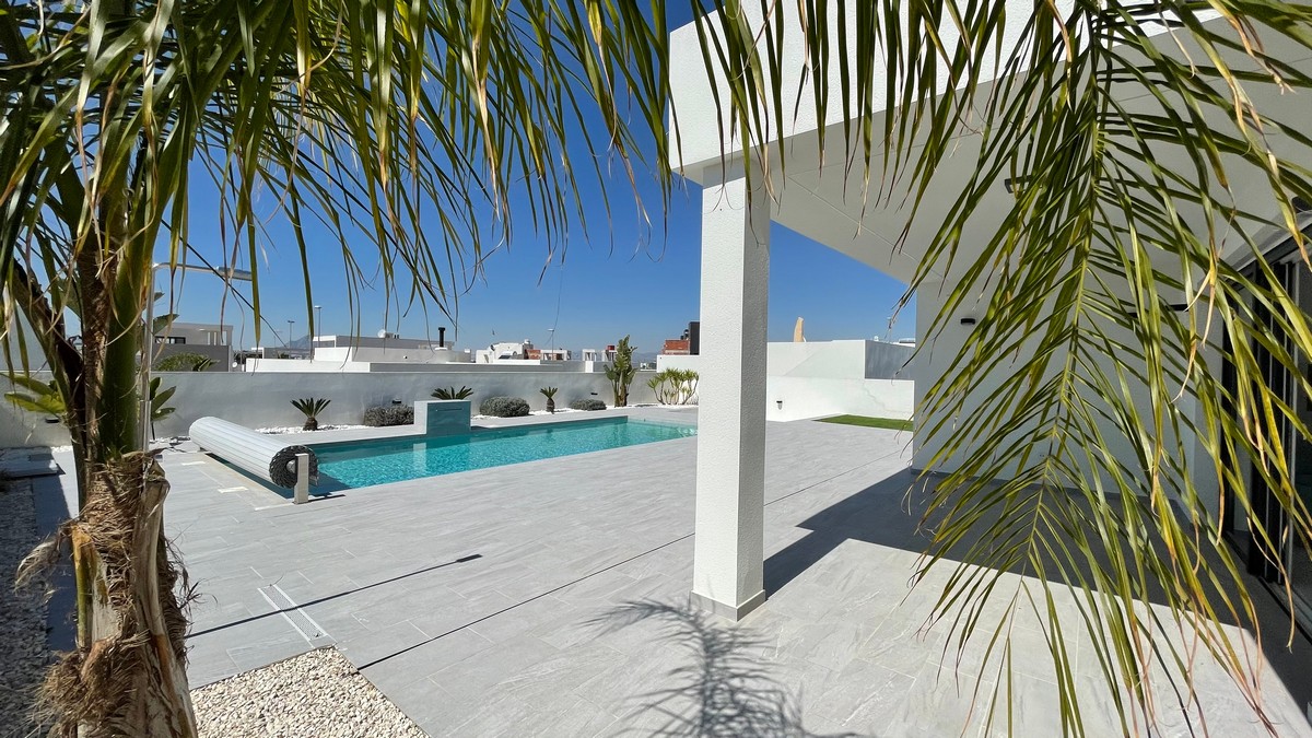 New build Villa for sale in Rafal