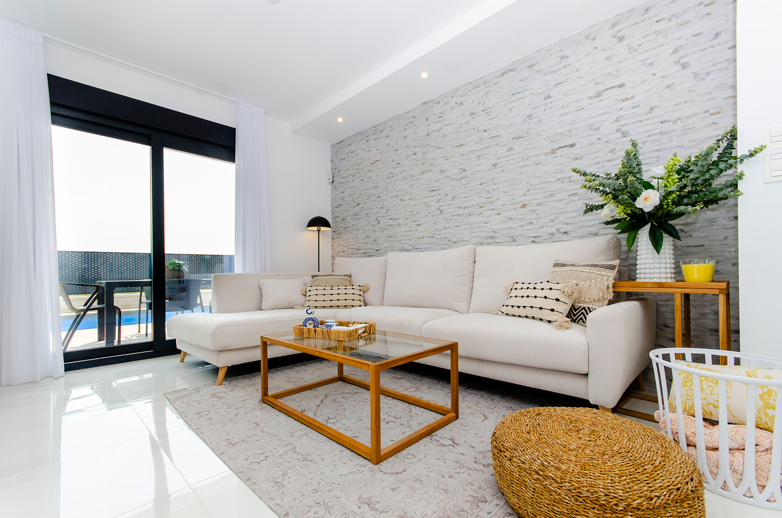 SUNA PROPERTIES New build Villa for sale in Vistabella
