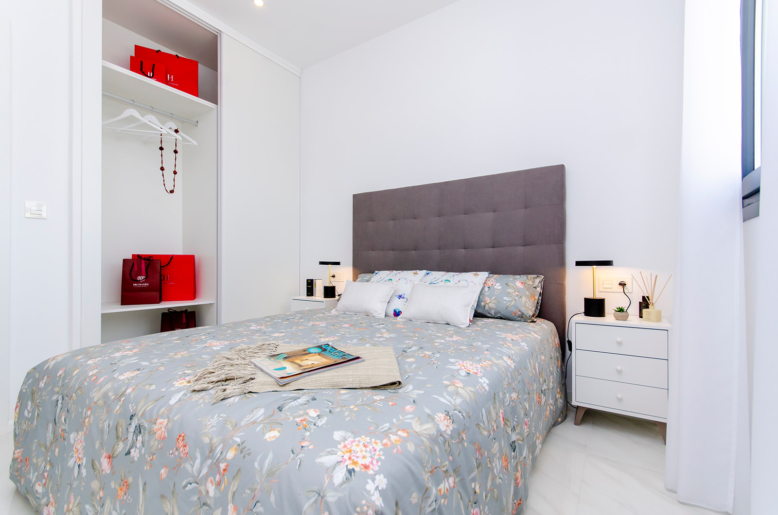 SUNA PROPERTIES New build Villa for sale in Vistabella
