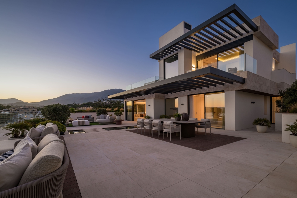 New build Penthouse for sale in Estepona
