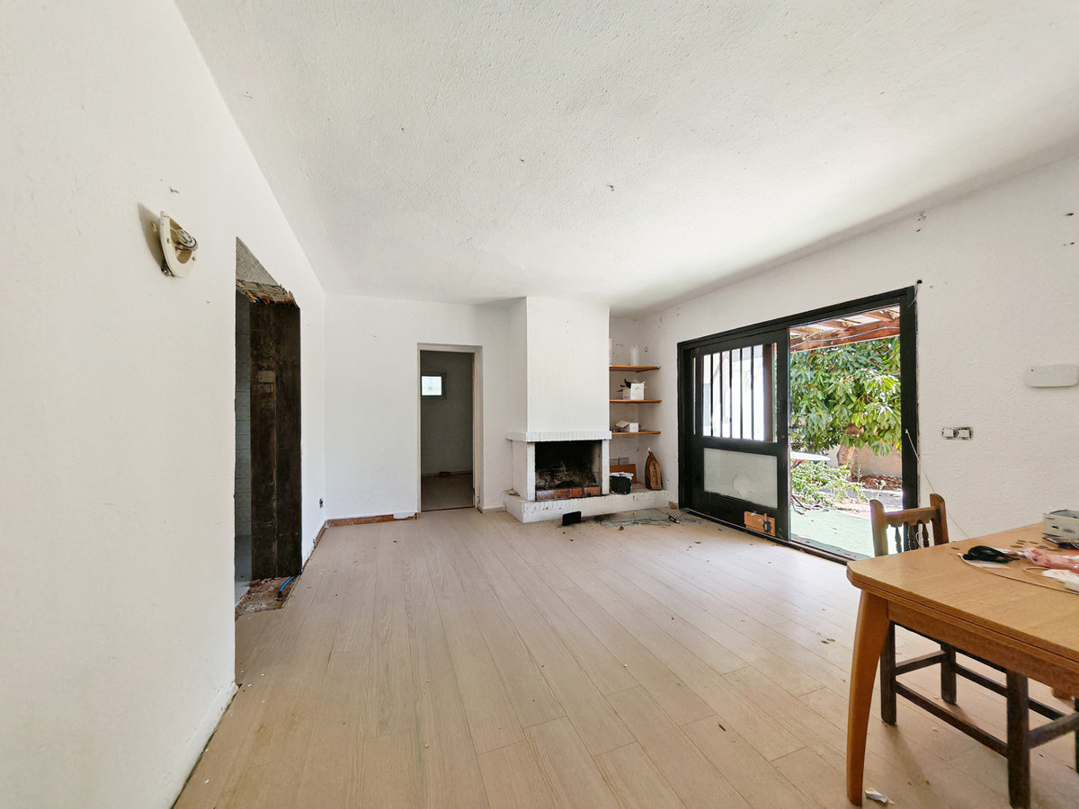 Villa for sale in Cancelada