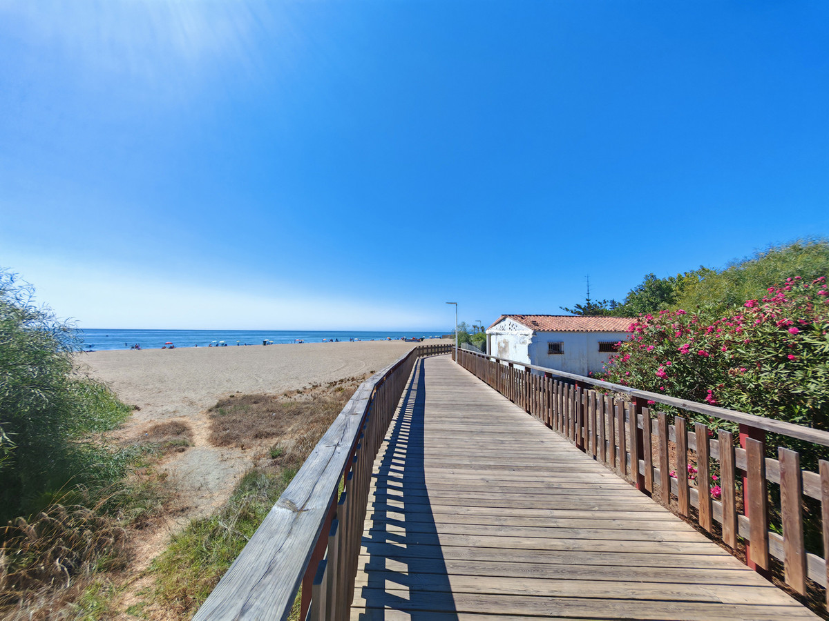 Villa for sale in Cancelada
