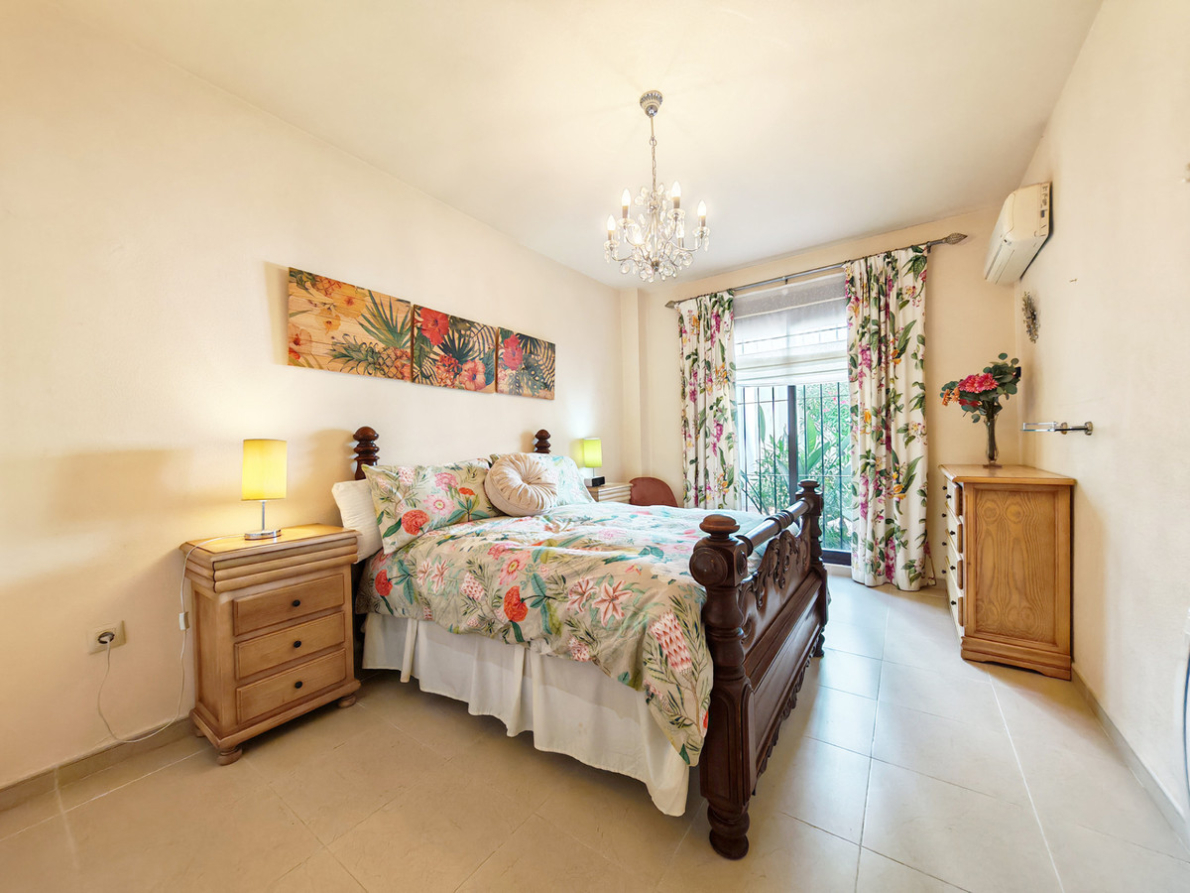 Apartment for sale in Nueva Andalucía