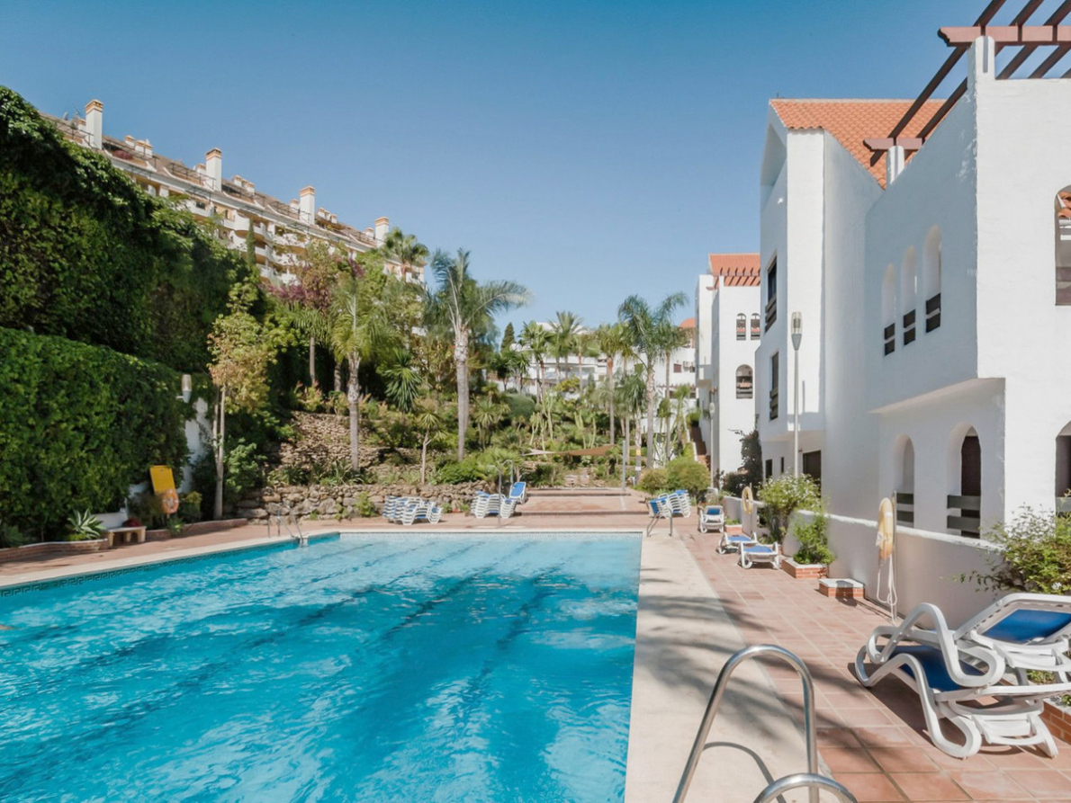 Apartment for sale in Nueva Andalucía