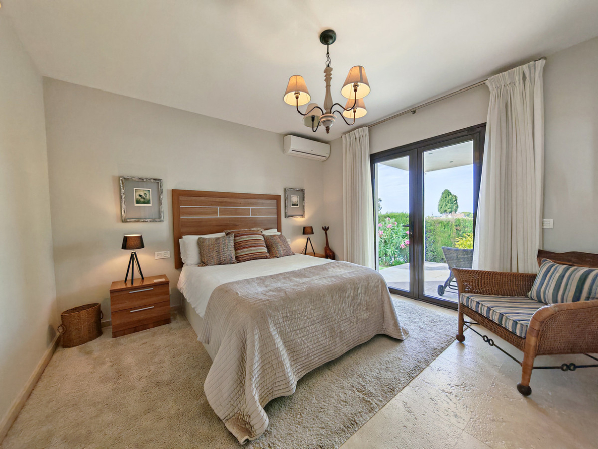 Villa for sale in El Chaparral