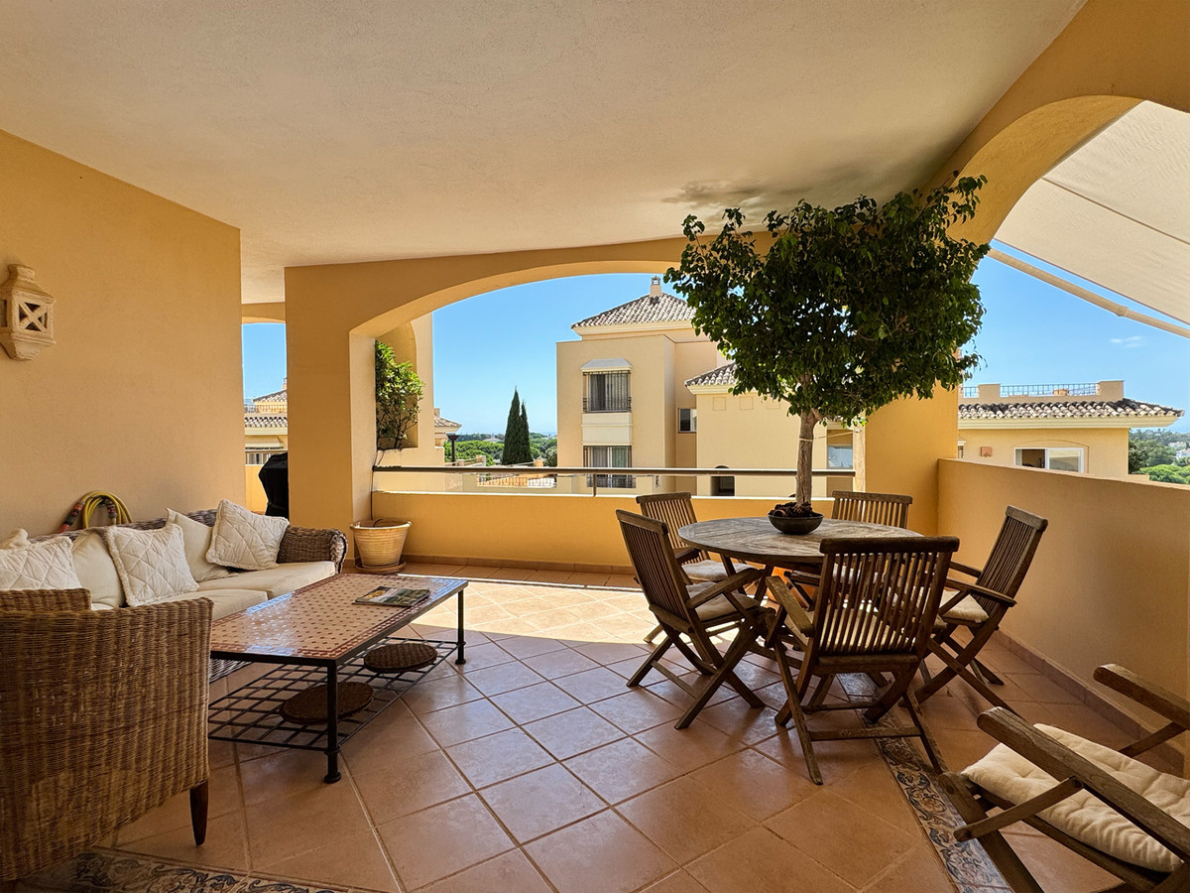 Apartment for sale in Elviria