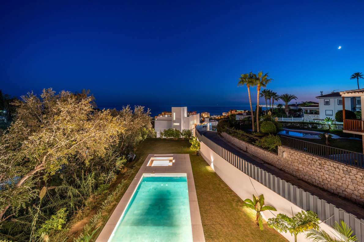 DP-12-R5495512-16 Villa for sale in Benalmadena