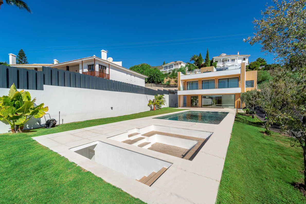 DP-12-R5495512-3 Villa for sale in Benalmadena