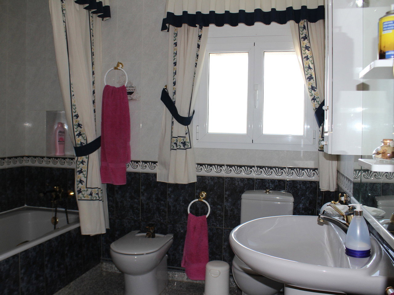 Villa for sale in Oria