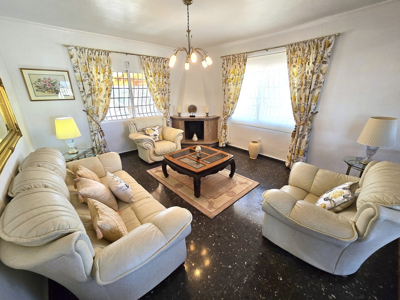 Villa for sale in Lorca