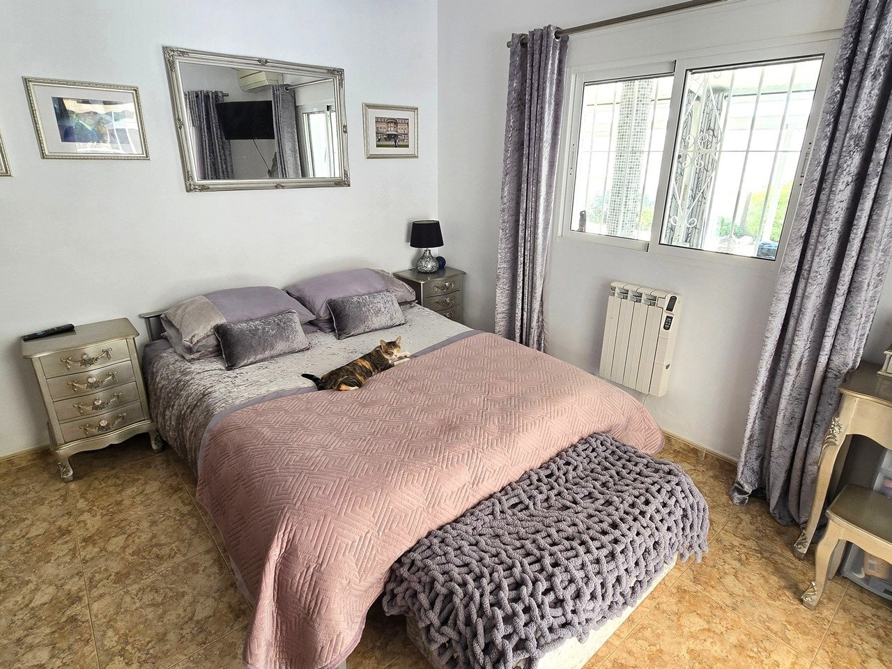 Villa for sale in Zurgena