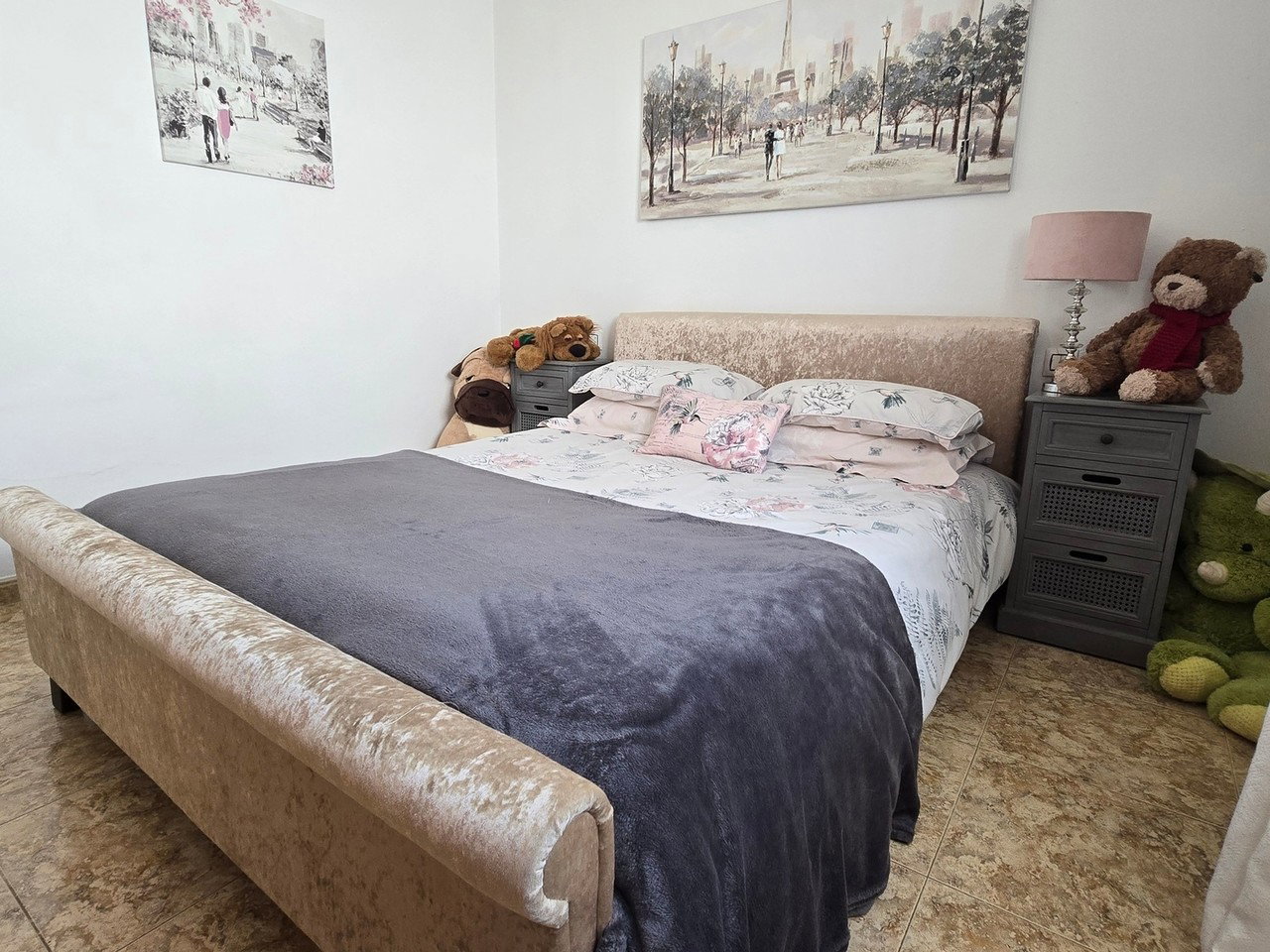 Villa for sale in Zurgena