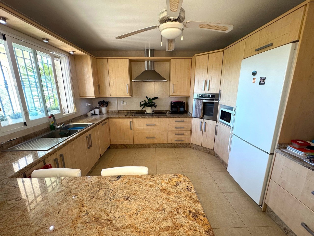 DP-17-A1493-4 Villa for sale in Puerto Lumbreras