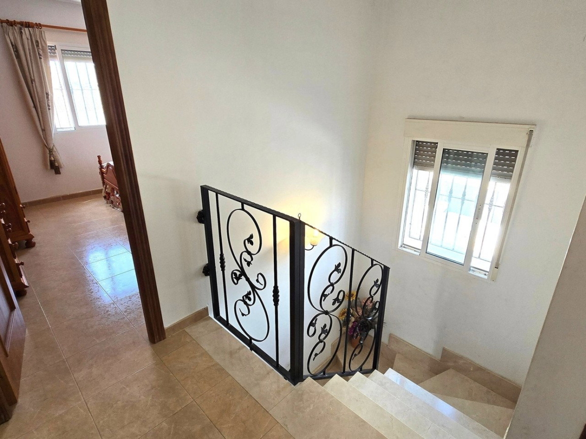 Villa for sale in Albox