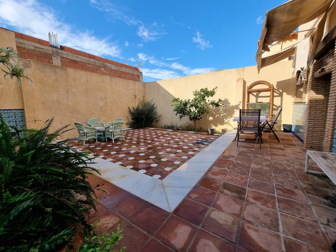 Villa for sale in Turre