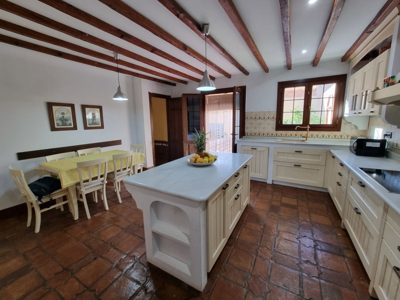 Villa for sale in Turre