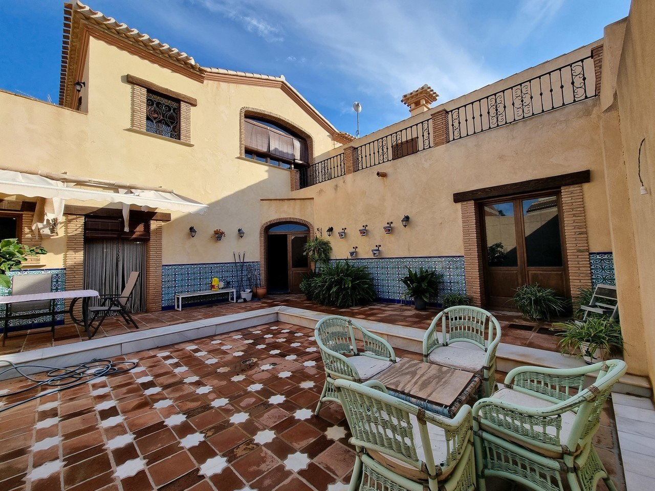 Villa for sale in Turre