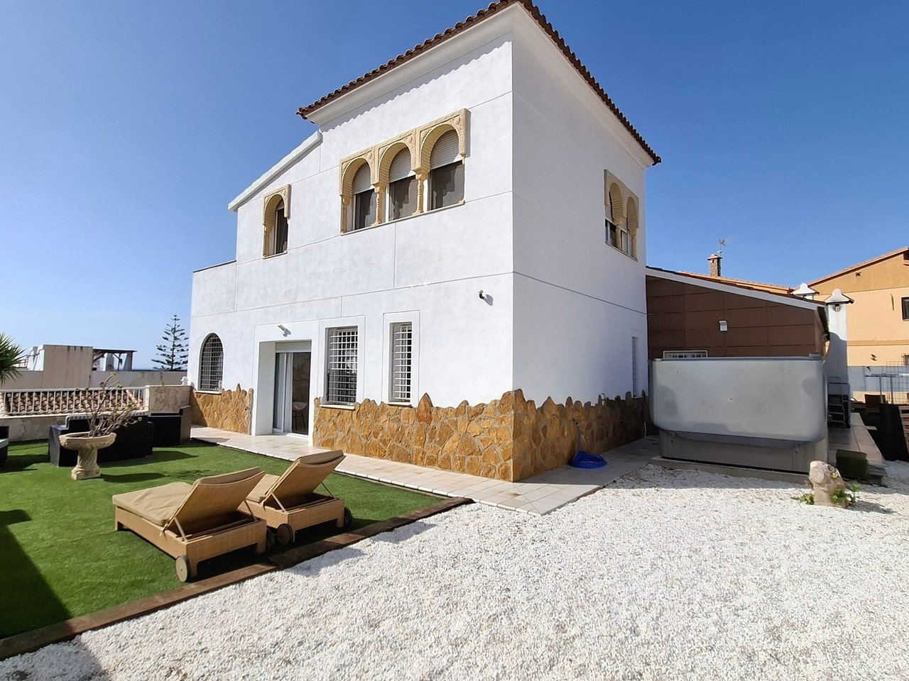Villa for sale in Palomares