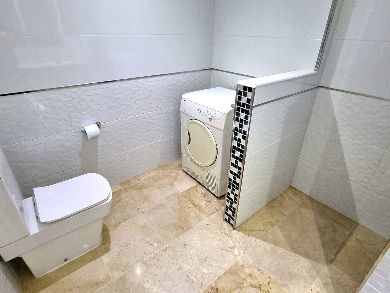 DP-17-B2399-17 Apartment for sale in Riviera Del Sol