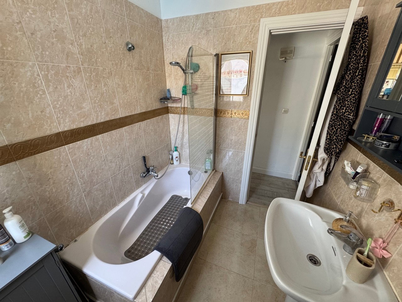 Villa for sale in Bedar