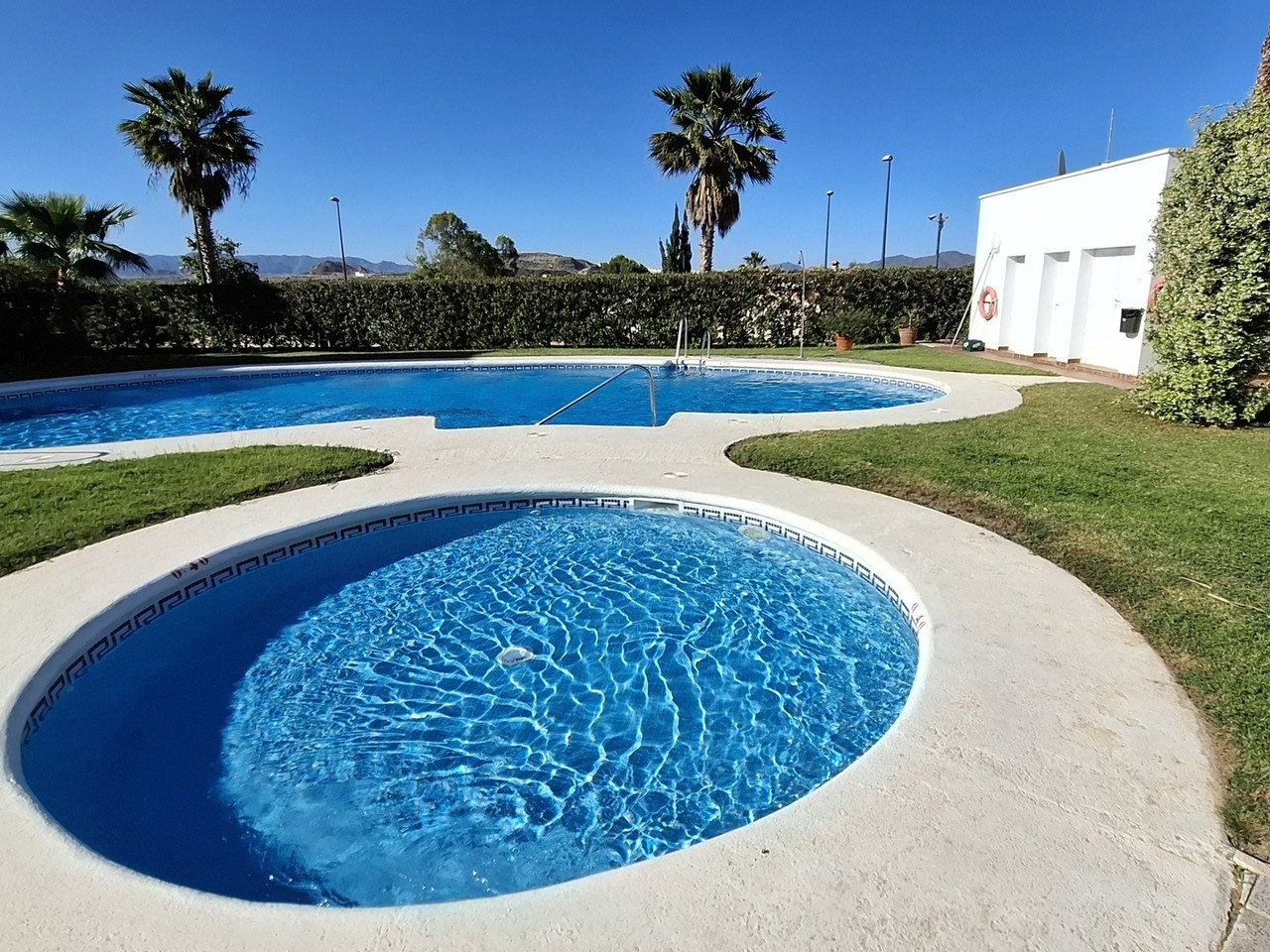 duplex for sale in Vera