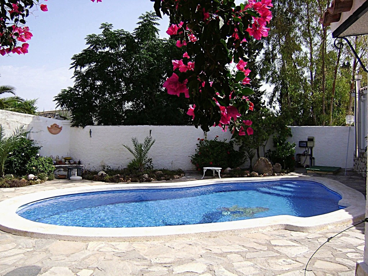 Villa for sale in Bedar