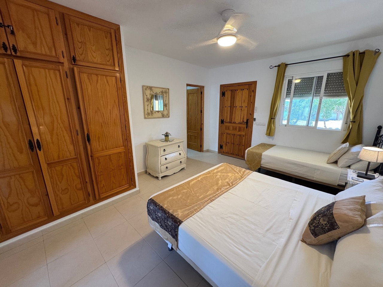 Villa for sale in Turre