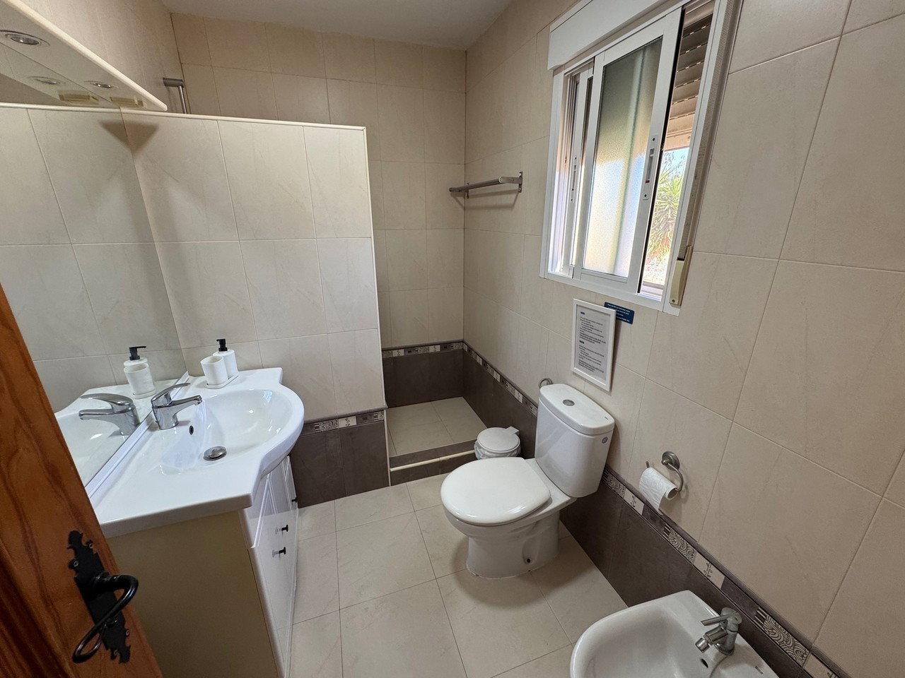 Villa for sale in Turre