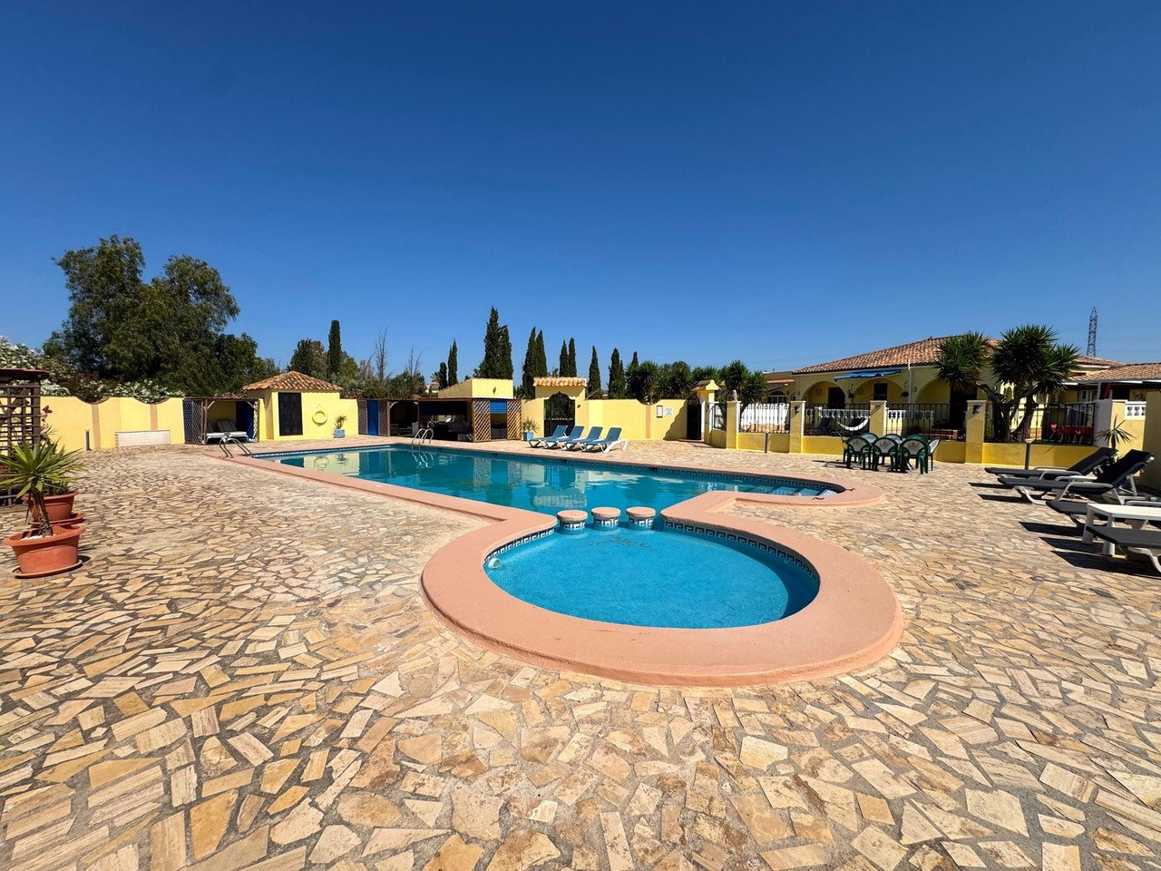 Villa for sale in Turre
