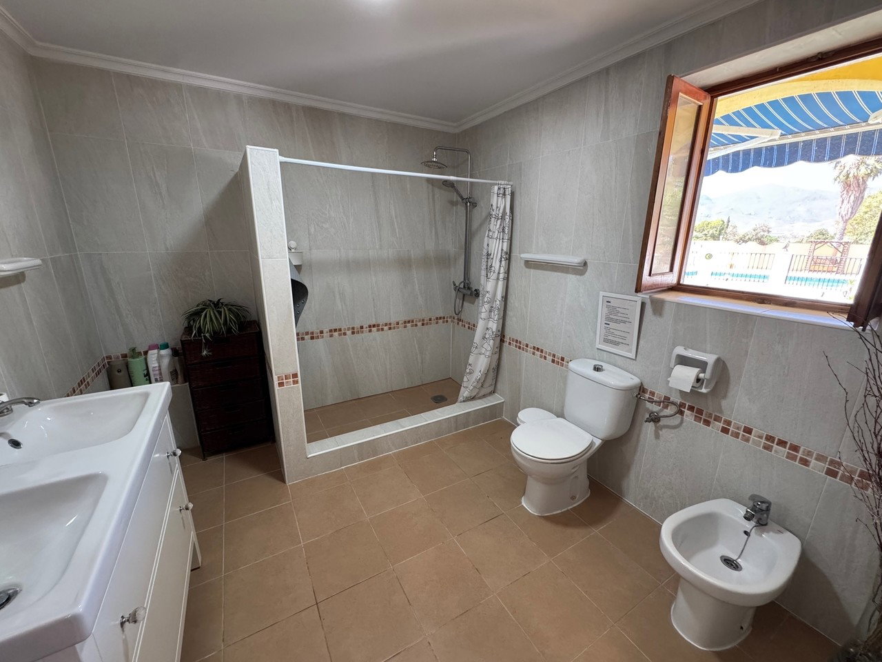 Villa for sale in Turre
