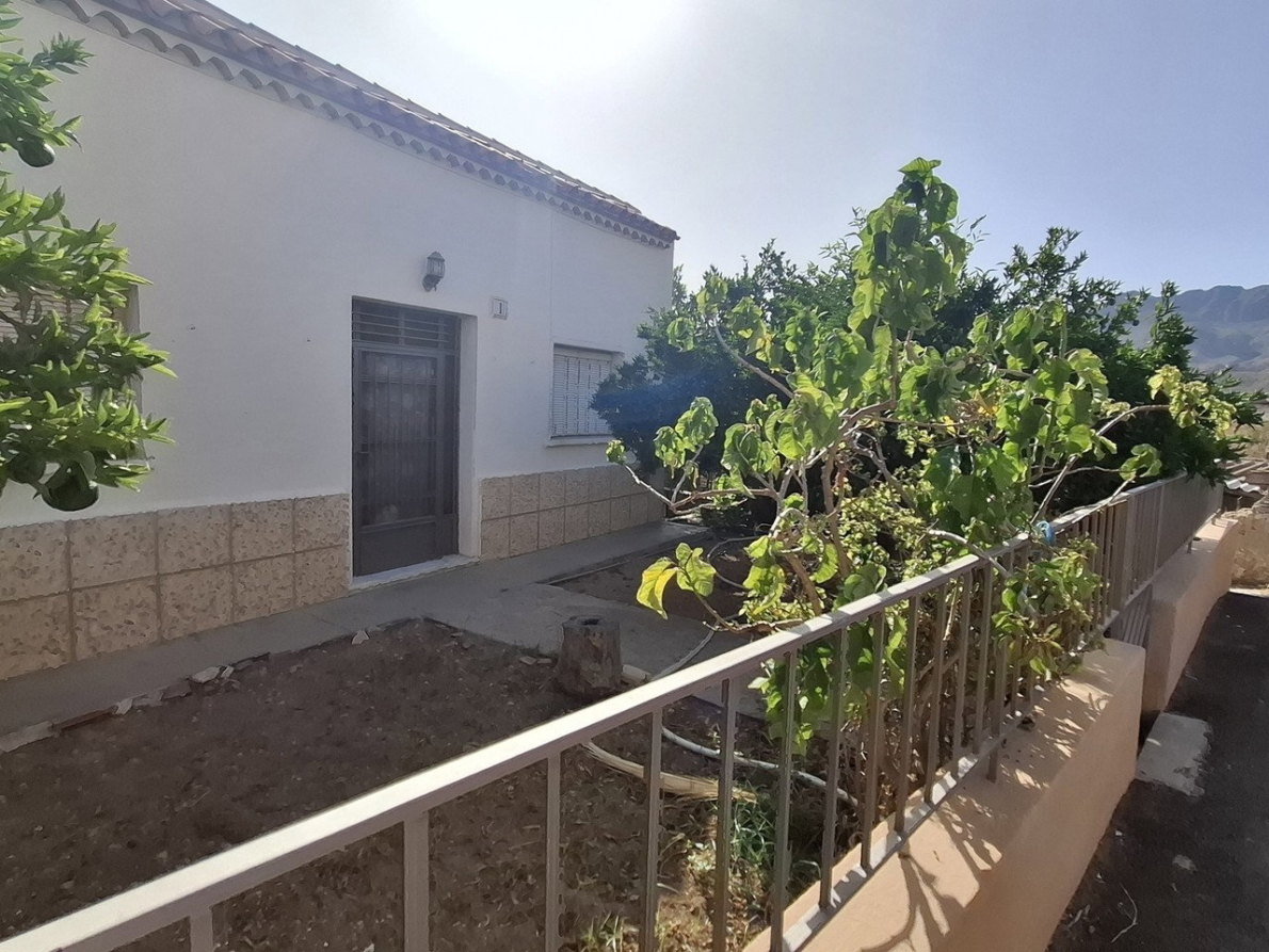 Townhouse for sale in Turre