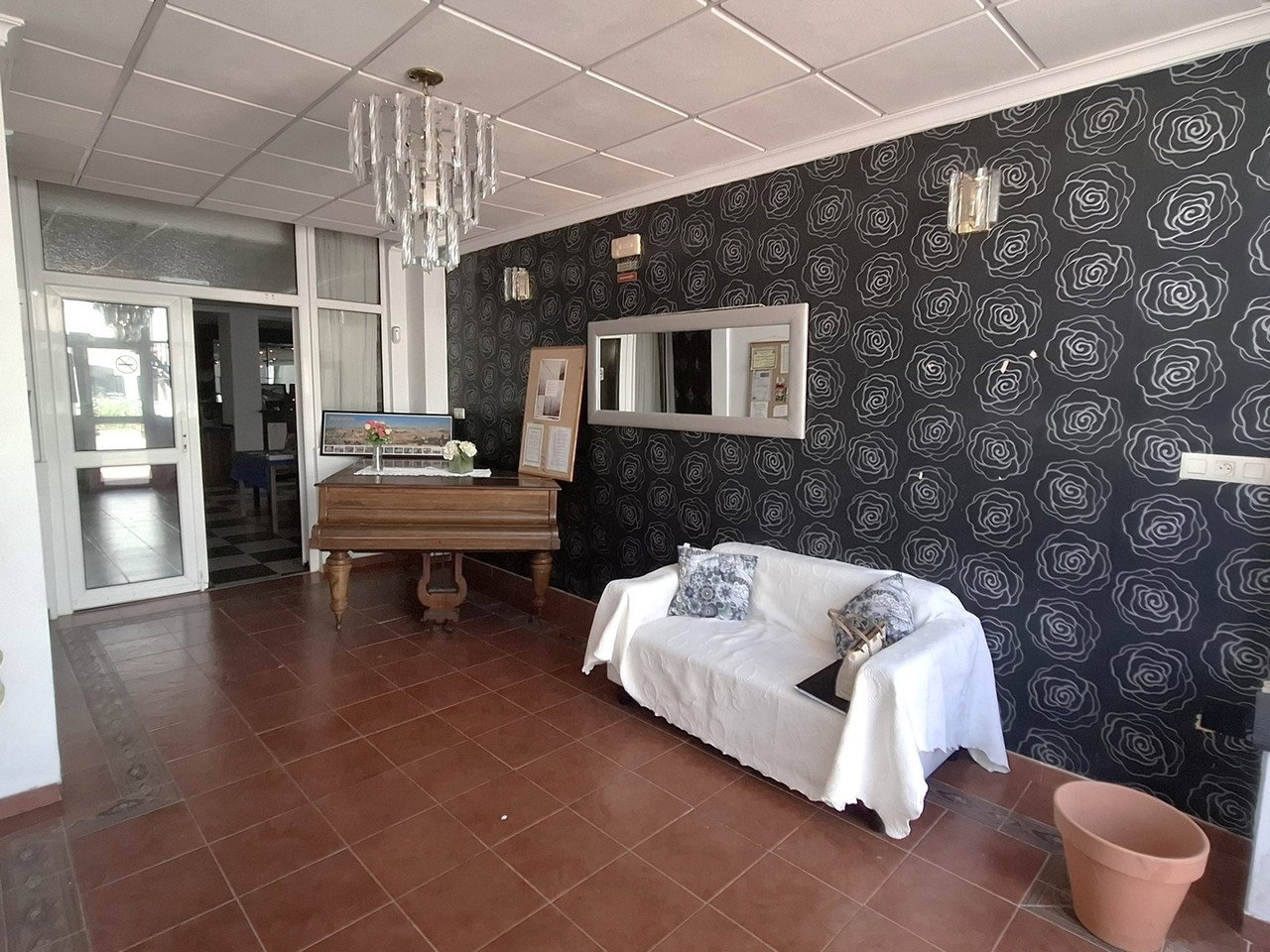 commercial property for sale in Mojacar