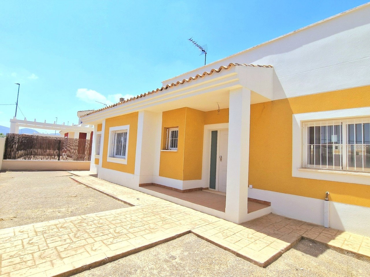 Villa for sale in Lorca