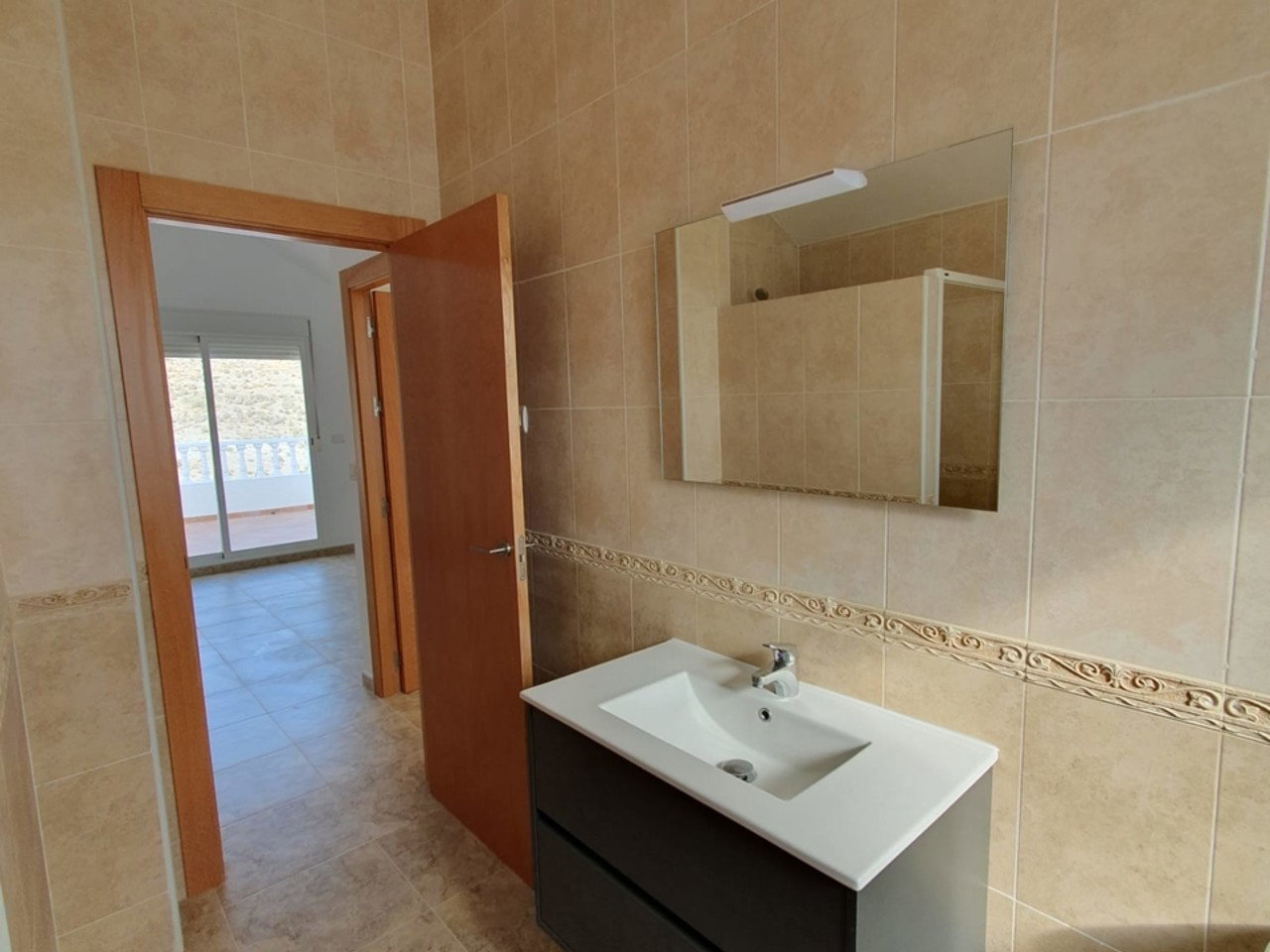Villa for sale in Puerto Lumbreras