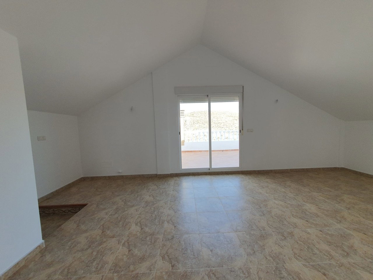 Villa for sale in Puerto Lumbreras