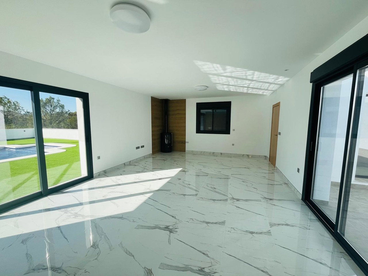 Villa for sale in Puerto Lumbreras