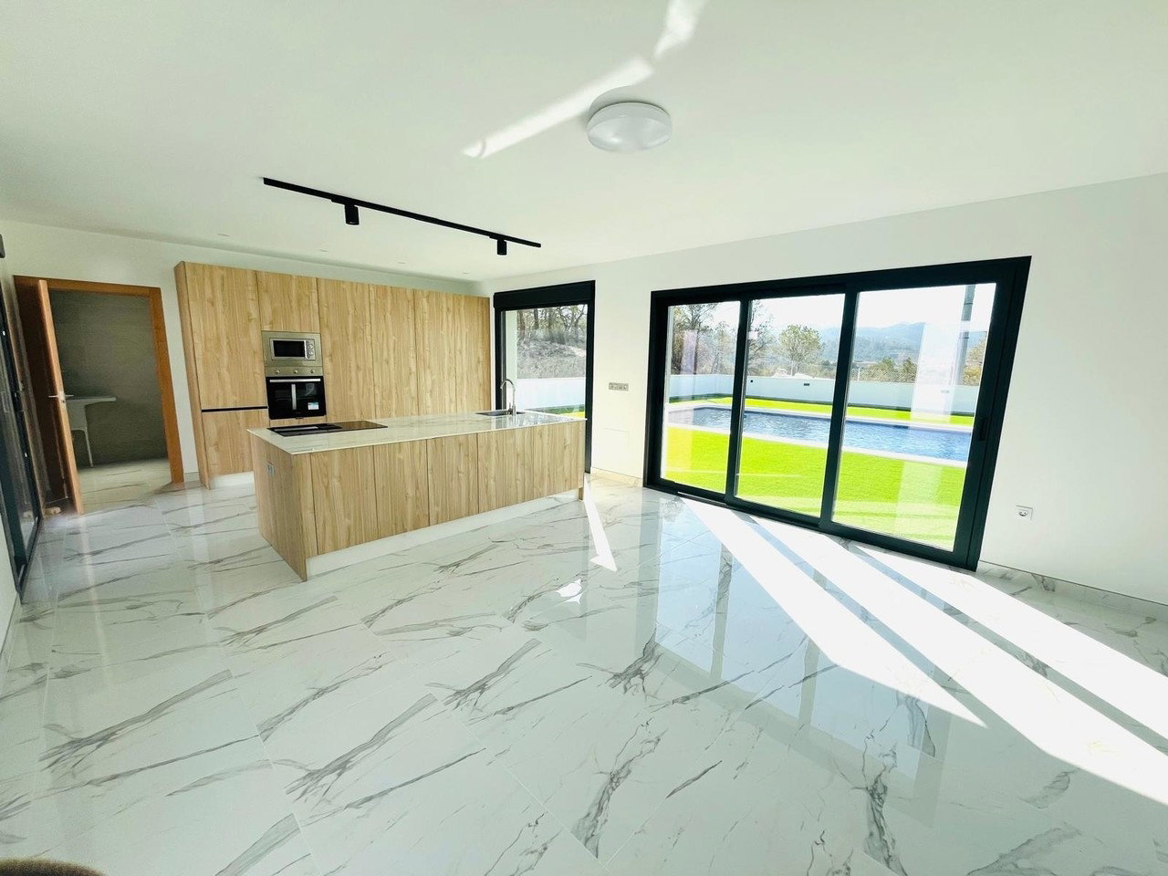 Villa for sale in Puerto Lumbreras