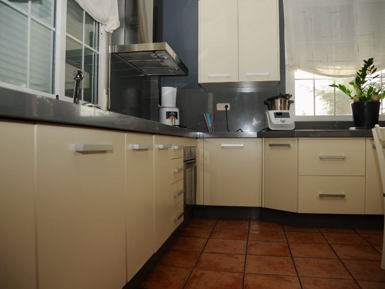 Villa for sale in Velez-Blanco