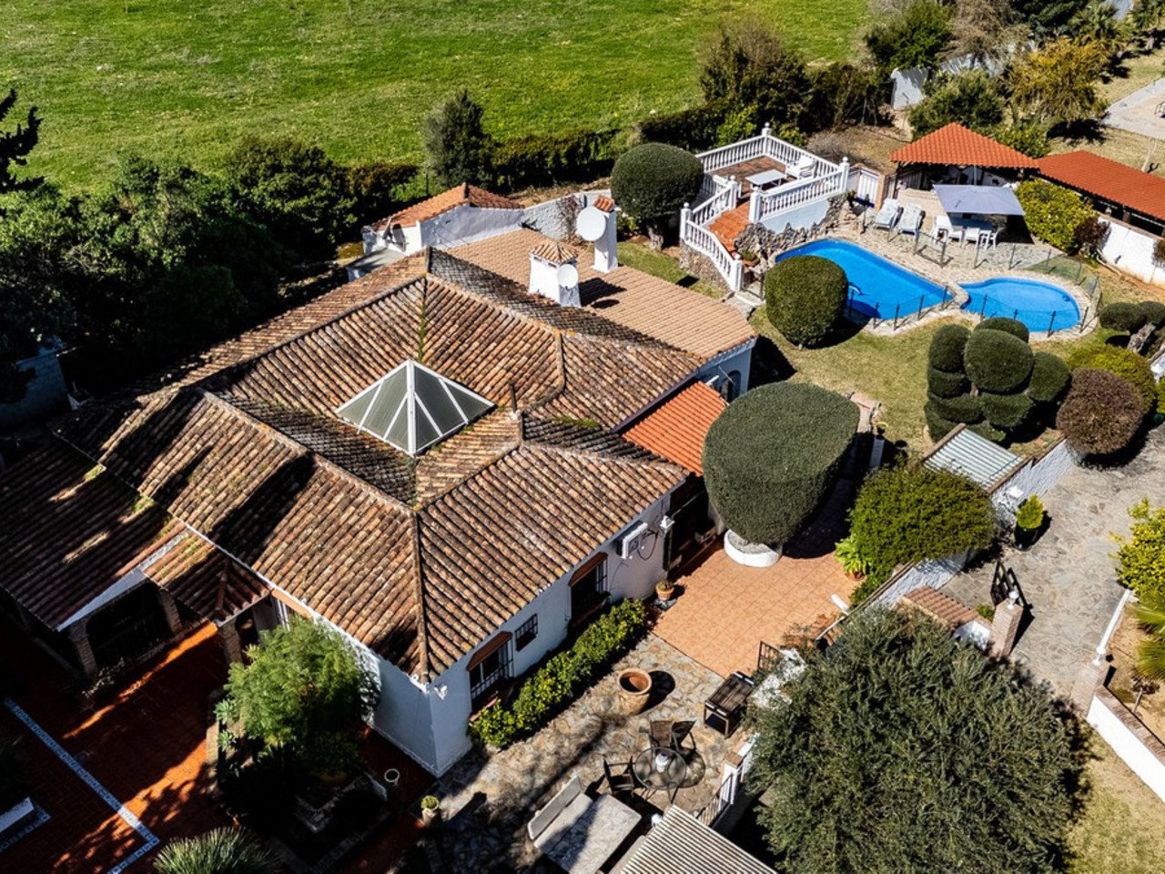Villa for sale in Alhaurin De La Torre