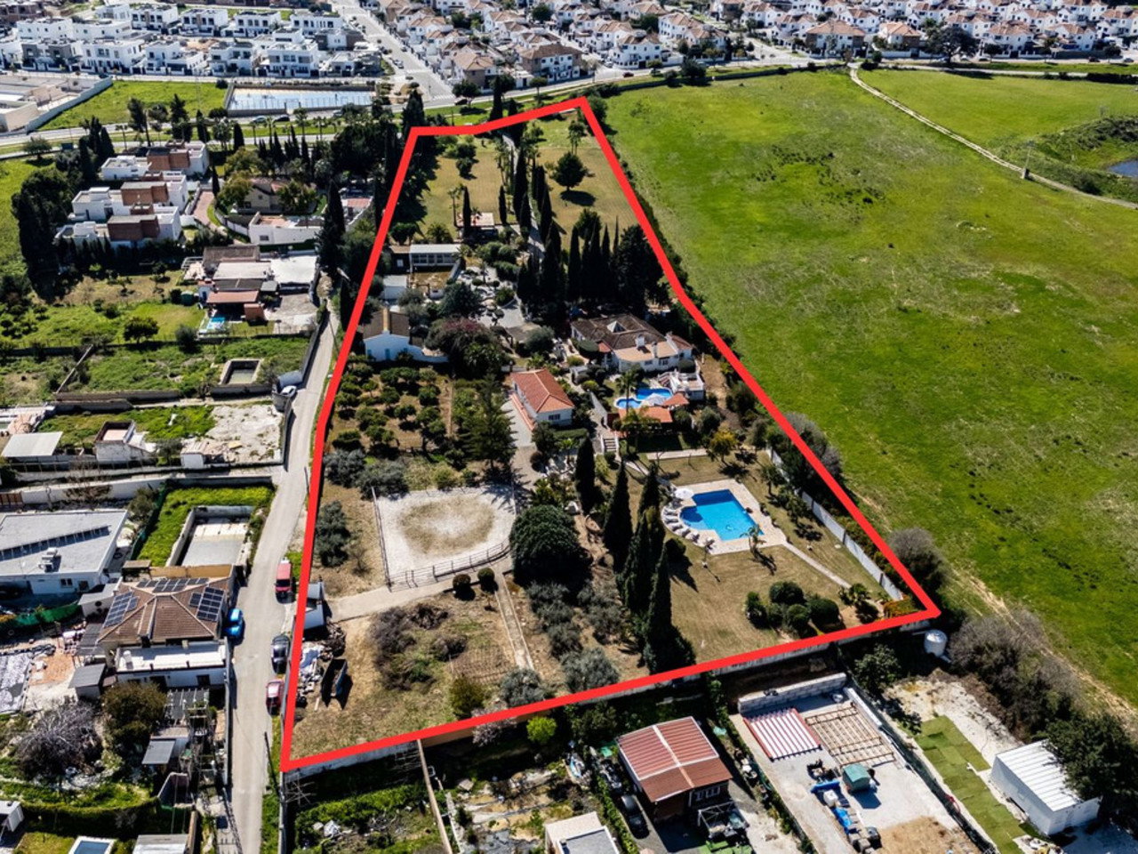 Villa for sale in Alhaurin De La Torre