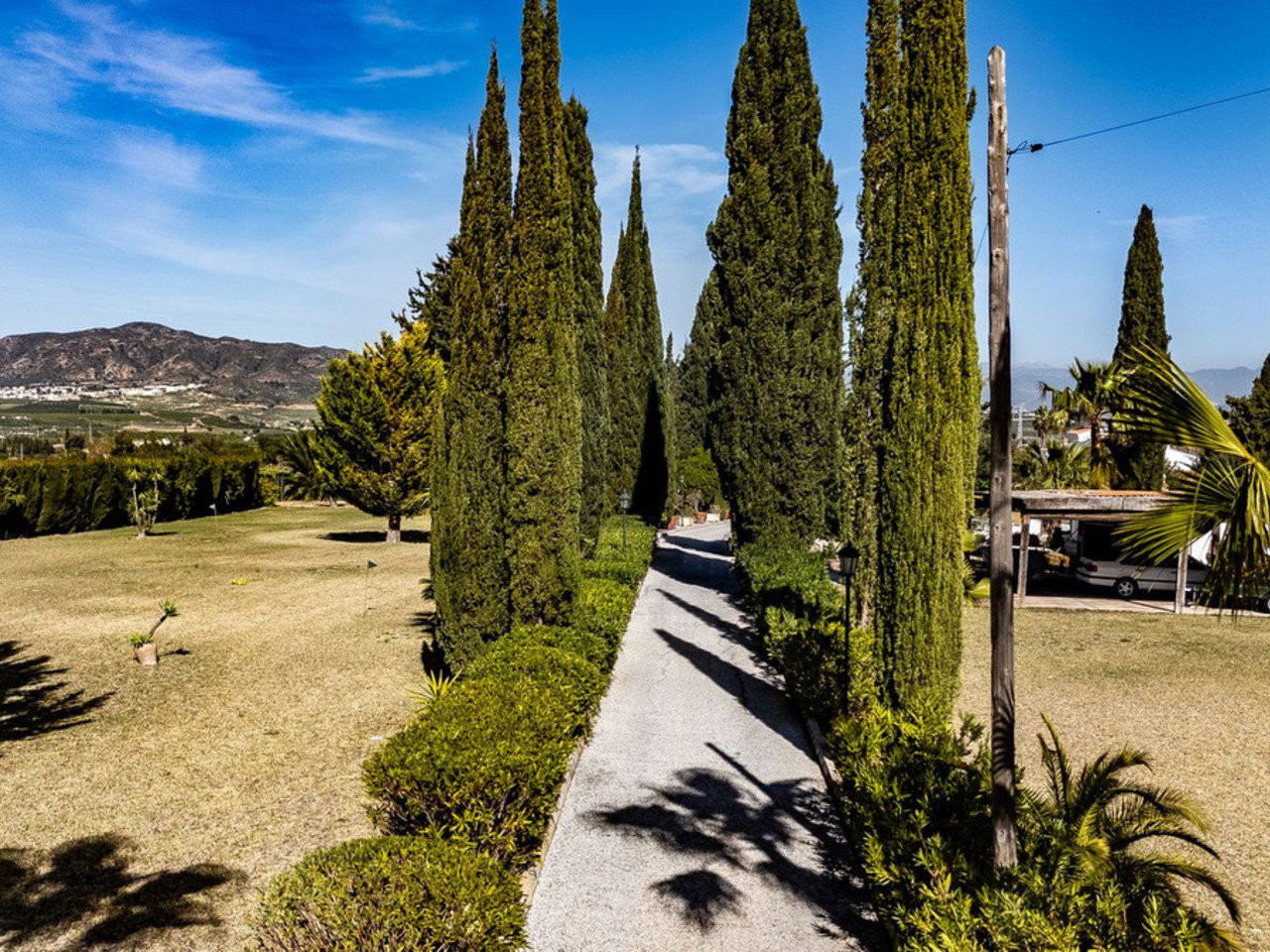 Villa for sale in Alhaurin De La Torre
