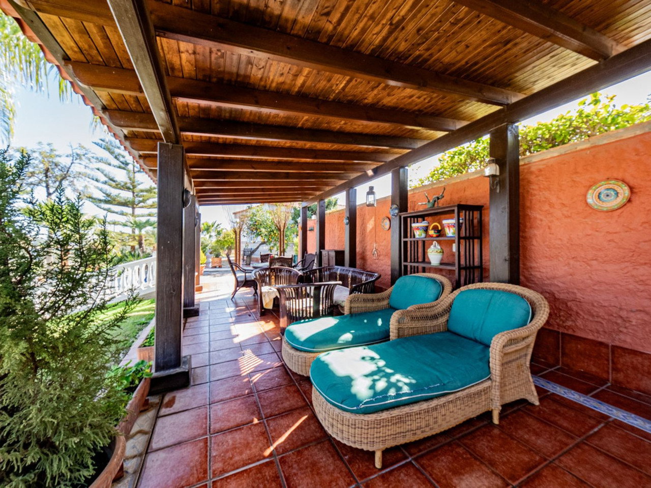Villa for sale in Alhaurin De La Torre