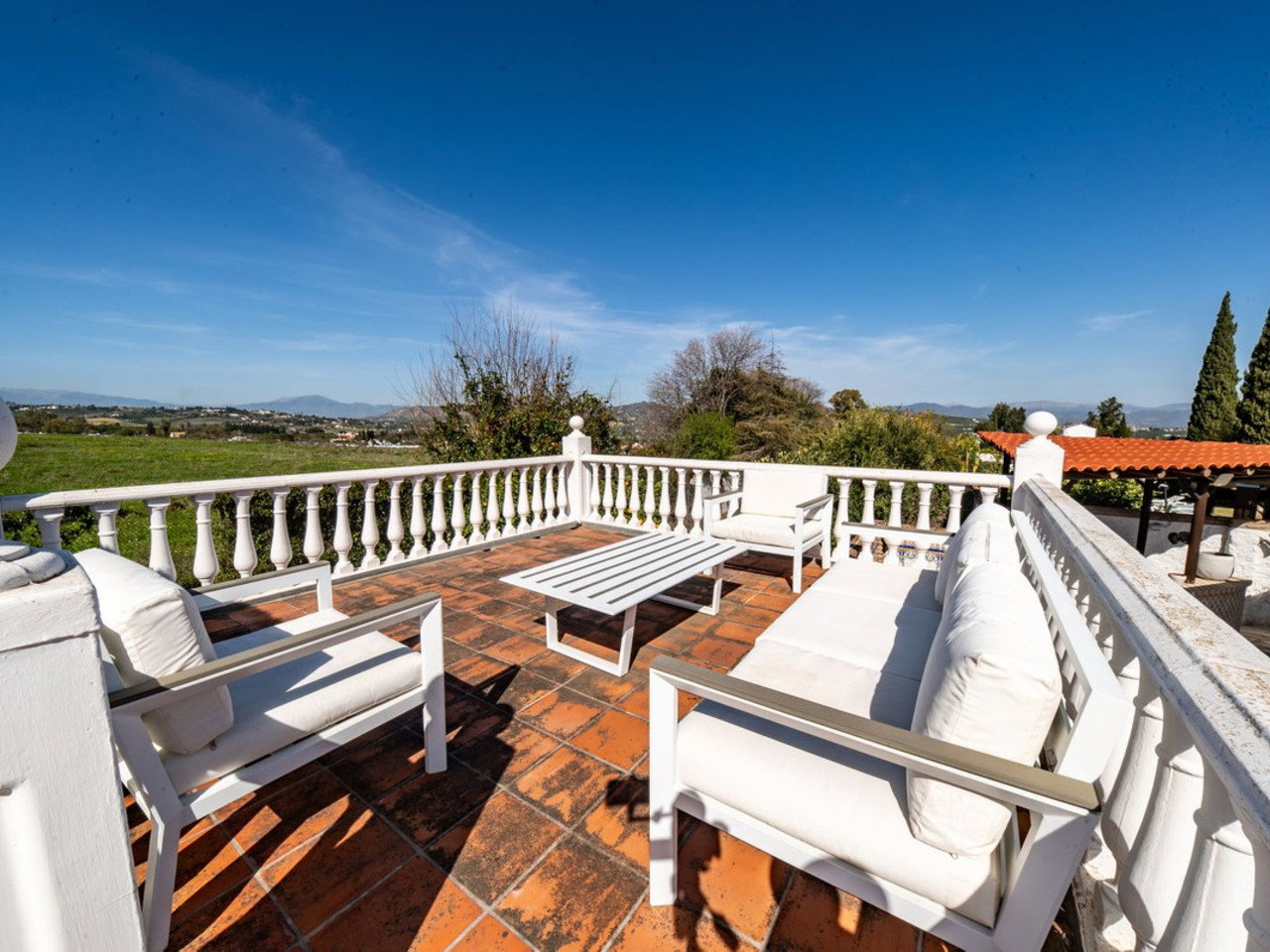 Villa for sale in Alhaurin De La Torre