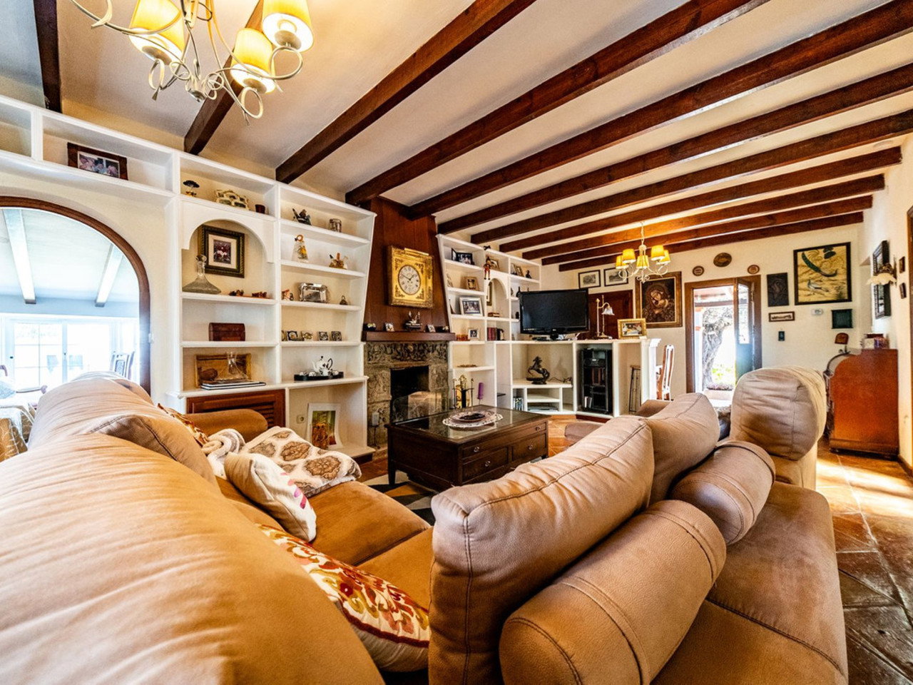 Villa for sale in Alhaurin De La Torre