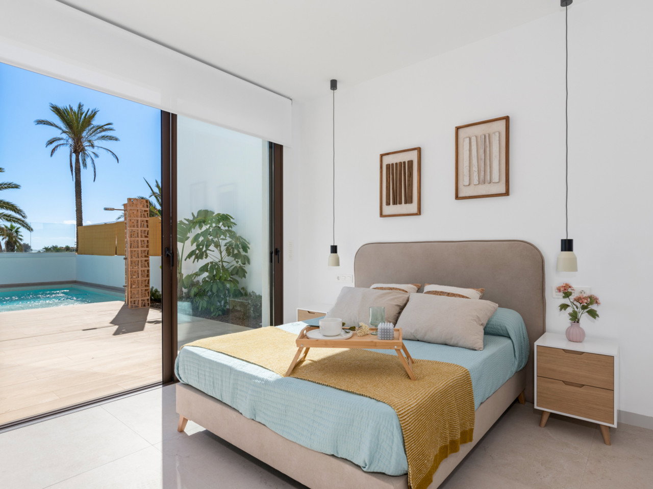 Villa for sale in Los Alcazares