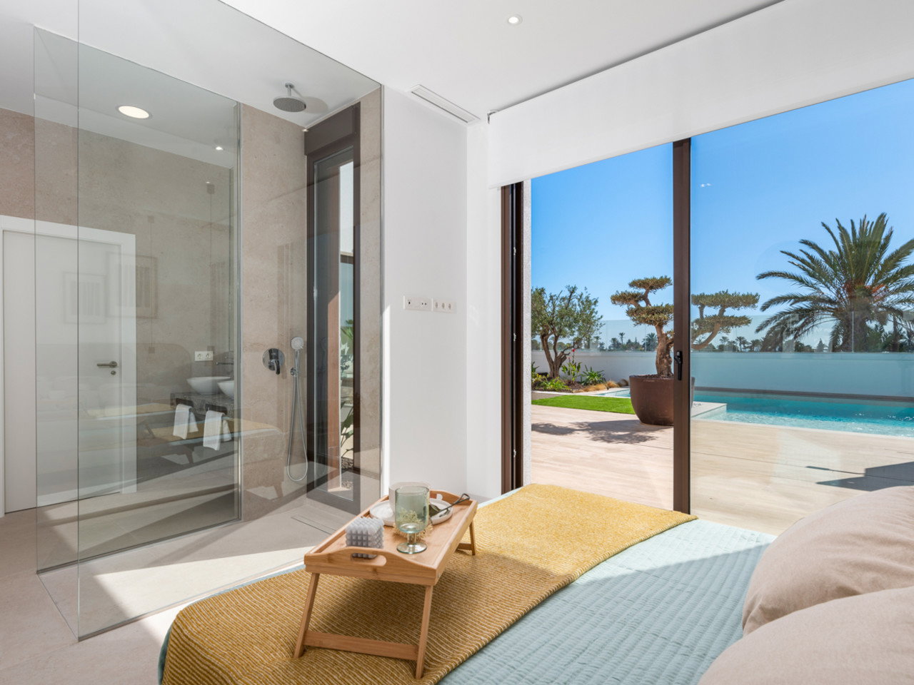 Villa for sale in Los Alcazares